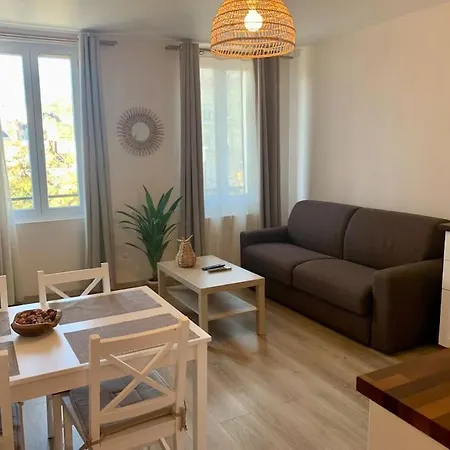 Centre-ville Apartment