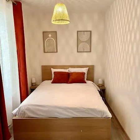 Centre-ville Apartment